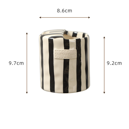 ☕️Vintage Hand-Painted Ceramic Mug – Striped Coffee Cup